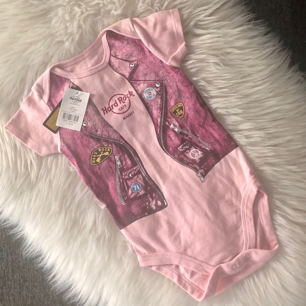 Hard Rock Cafe 🎸 Baby Girl Onesie, 12M